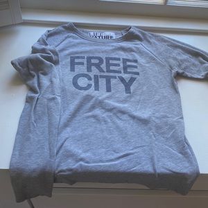 Free city - crew neck sweatshirt